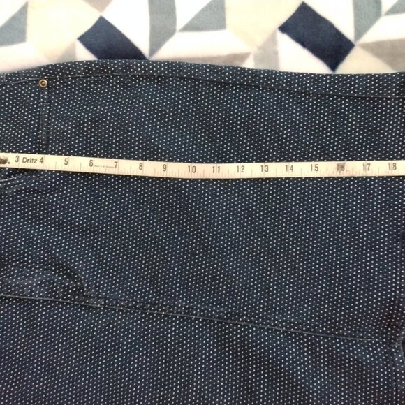💙💙EARL JEAN DENIM SKIRT DARK BLUE W/ WHITE POLKA DOTS ZIP FRONT - Picture 5 of 7